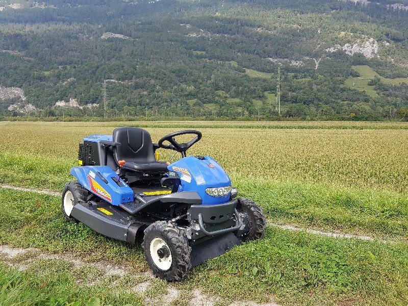 Großflächenmäher typu Iseki SRA950F Rasentraktor, Ausstellungsmaschine w Chur (Zdjęcie 3)