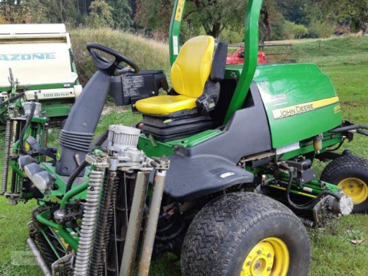 Großflächenmäher typu John Deere 8500E, Gebrauchtmaschine w Kirchheim b. München (Zdjęcie 2)