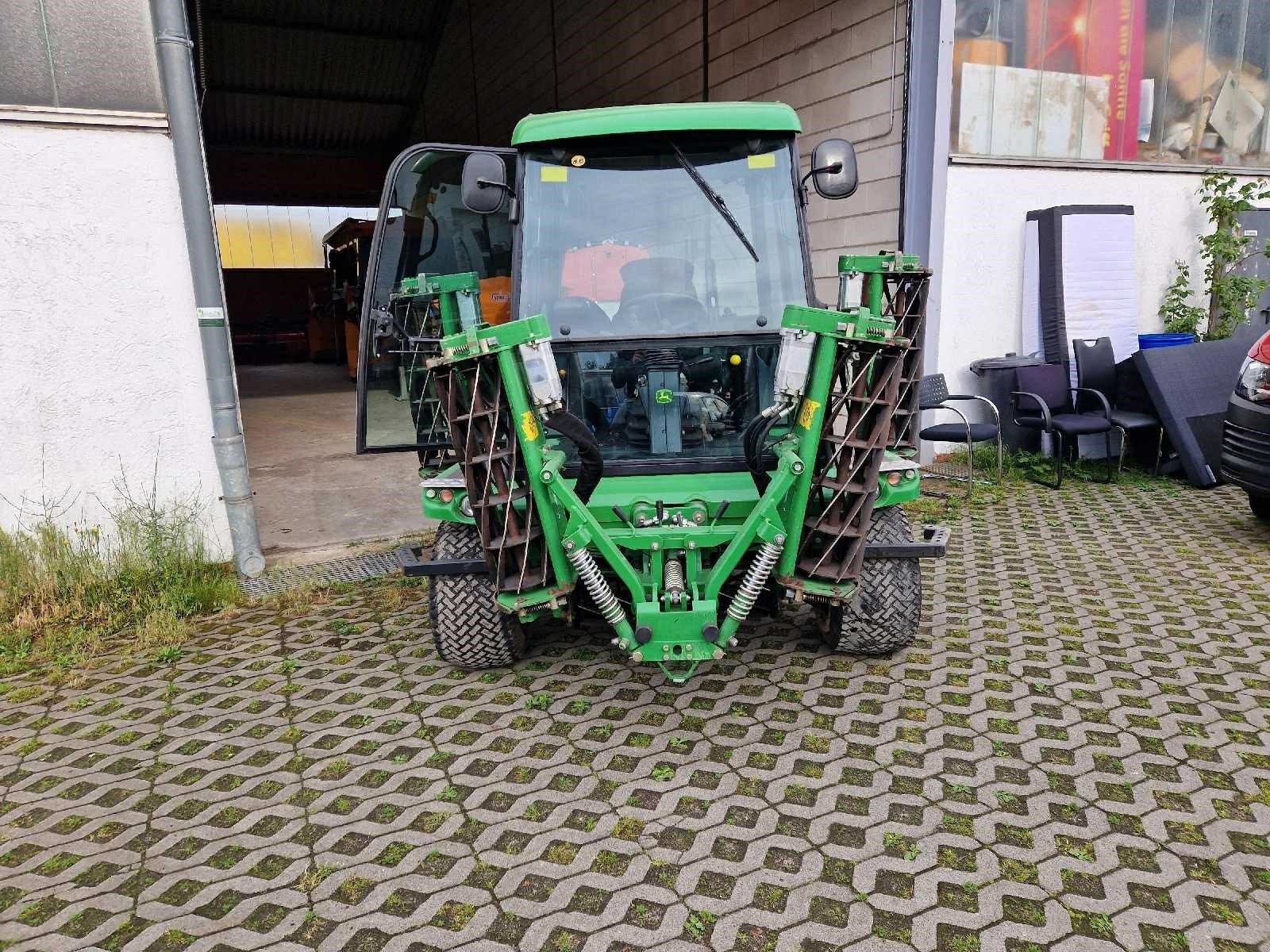 Großflächenmäher tip John Deere Roberine 1905, Gebrauchtmaschine in Wolfsburg (Poză 17)