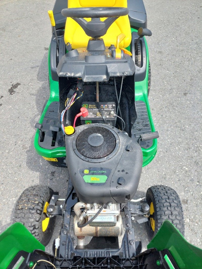 Großflächenmäher tip John Deere X117R, Neumaschine in Eichberg (Poză 7)