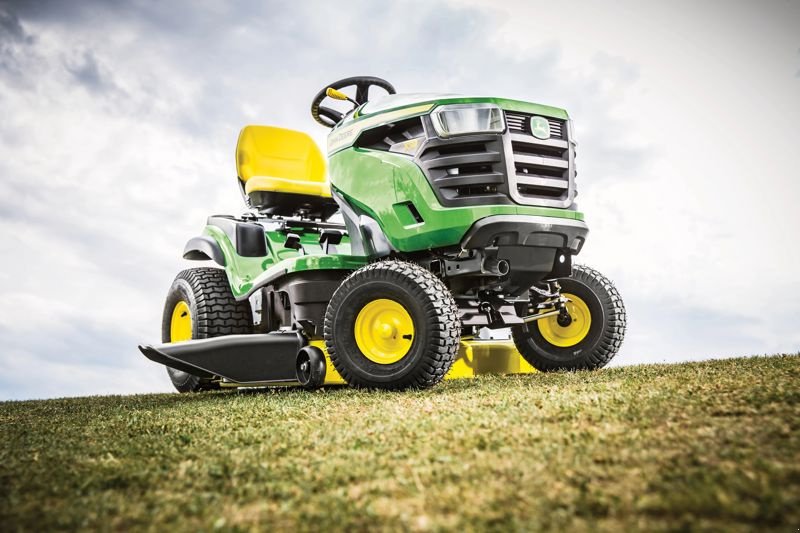 Großflächenmäher del tipo John Deere X127, Neumaschine en Regensdorf (Imagen 1)