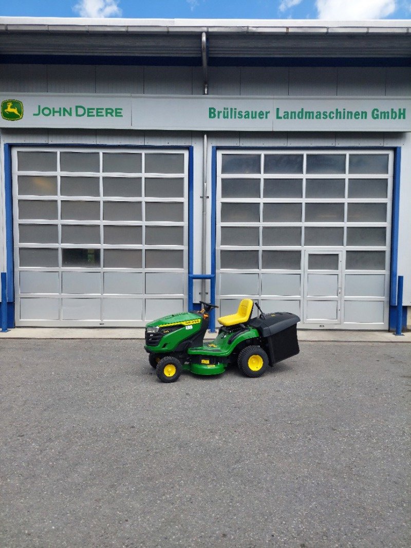 Großflächenmäher tipa John Deere X147R, Neumaschine u Eichberg (Slika 1)