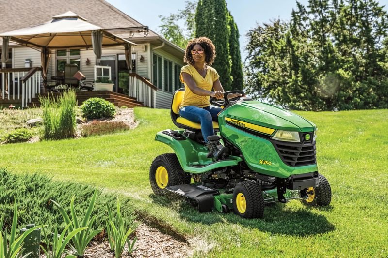 Großflächenmäher tip John Deere X350, Neumaschine in Regensdorf (Poză 1)