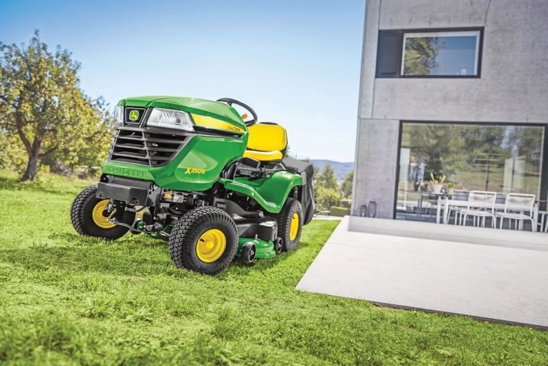 Großflächenmäher van het type John Deere X350R, Neumaschine in Regensdorf (Foto 4)