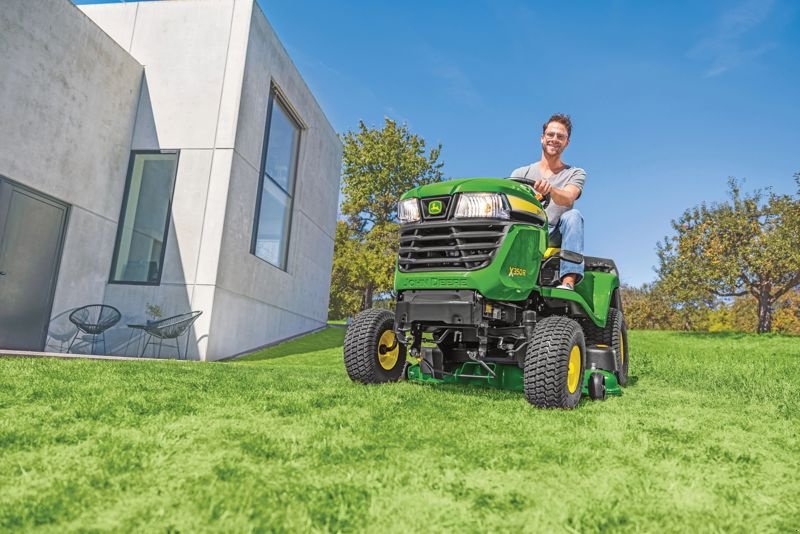 Großflächenmäher del tipo John Deere X350R, Neumaschine en Regensdorf (Imagen 1)