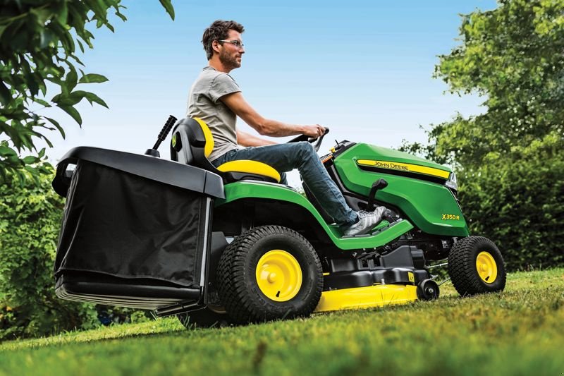 Großflächenmäher a típus John Deere X350R, Neumaschine ekkor: Regensdorf (Kép 3)