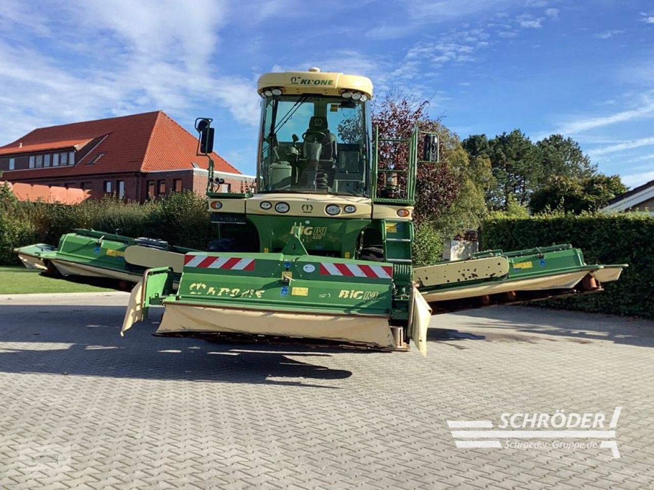 Großflächenmäher tip Krone BIG M 420 CV, Gebrauchtmaschine in Wittmund (Poză 2)