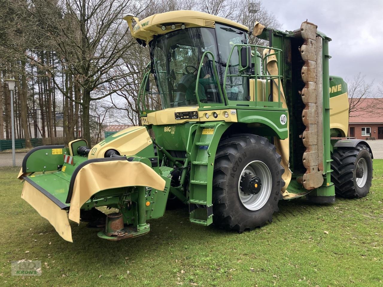 Großflächenmäher of the type Krone BiG M 450 CV, Gebrauchtmaschine in Spelle (Picture 2)