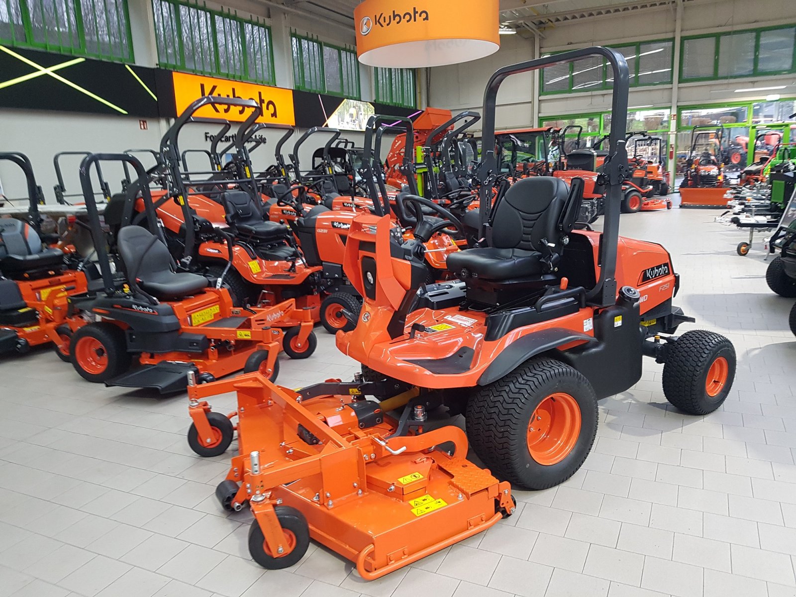 Großflächenmäher del tipo Kubota F251 ab 0,99%  Finanzierung, Neumaschine en Olpe (Imagen 4)