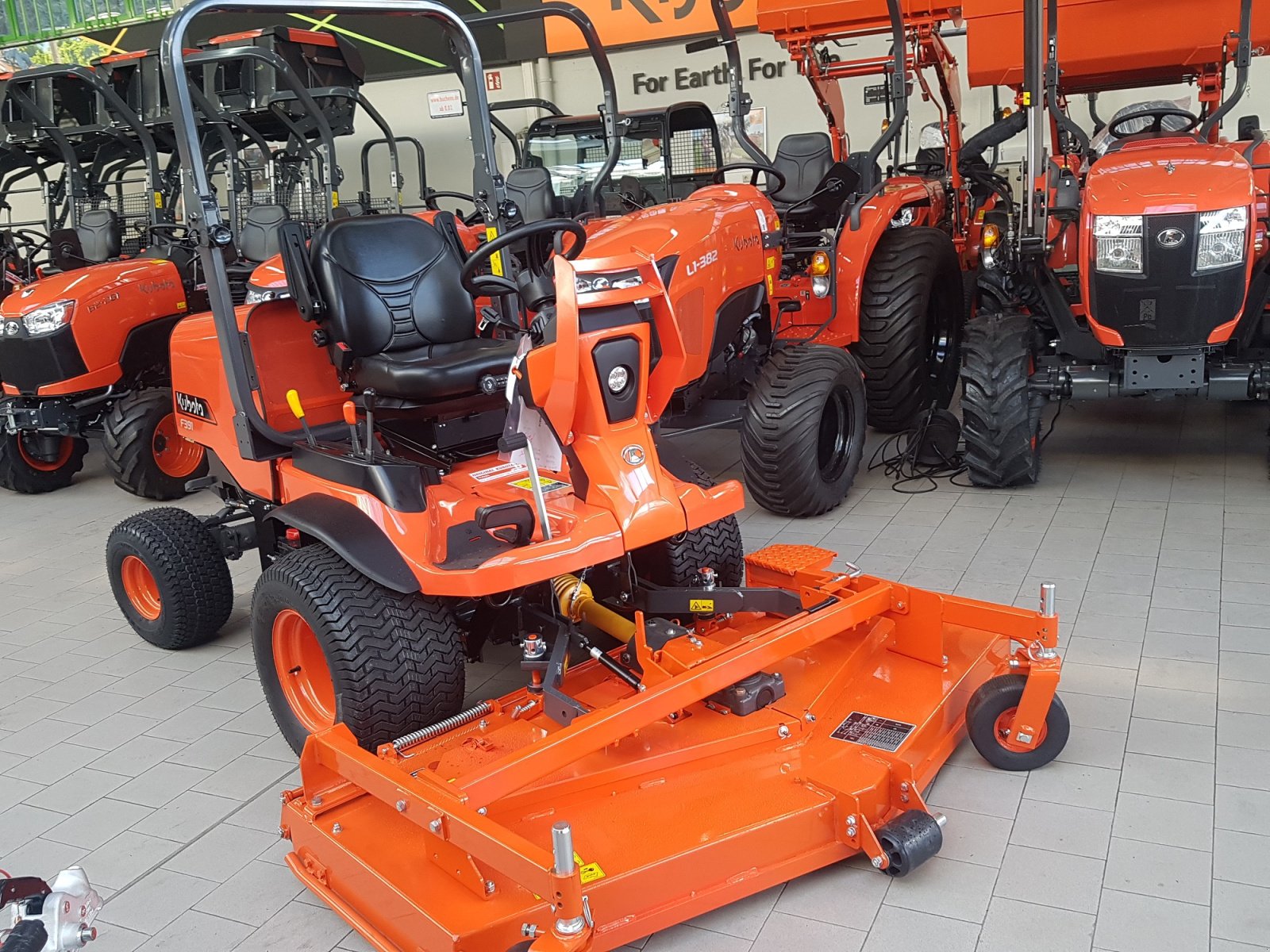 Großflächenmäher typu Kubota F391-4WD ab 0,99%, Neumaschine v Olpe (Obrázek 2)