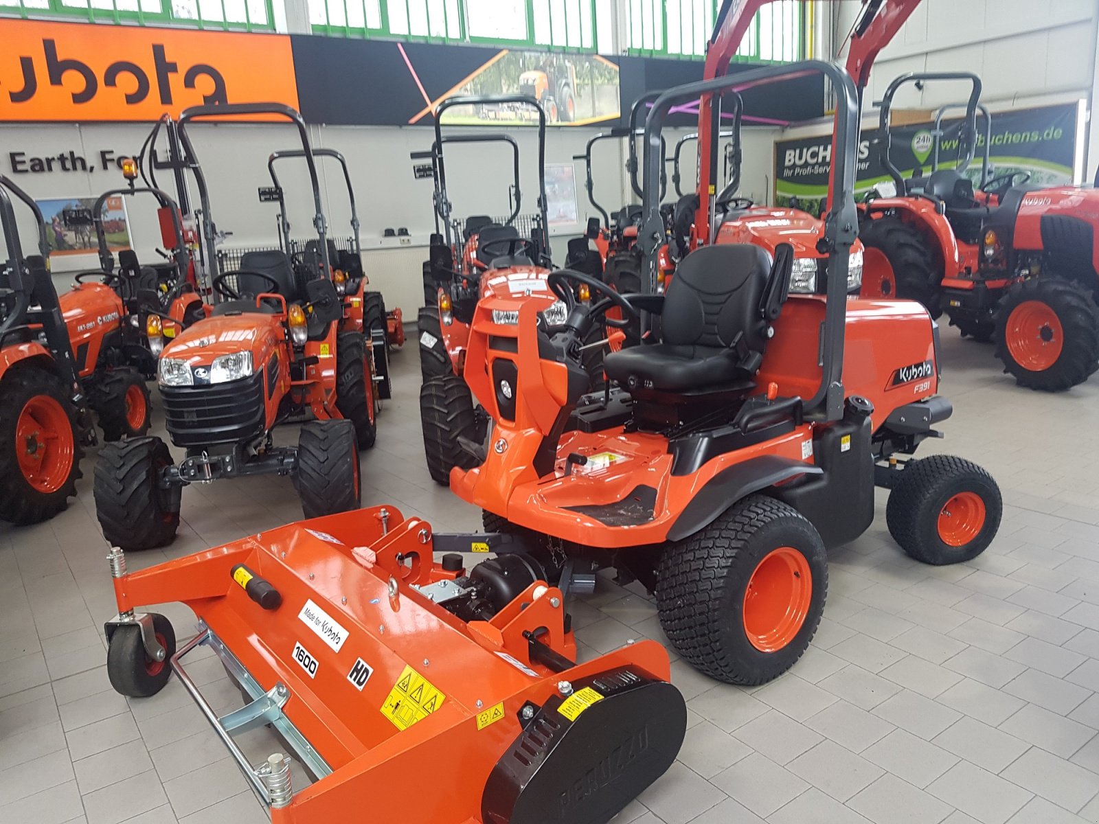 Großflächenmäher Türe ait Kubota F391-4WD ab 0,99%, Neumaschine içinde Olpe (resim 1)