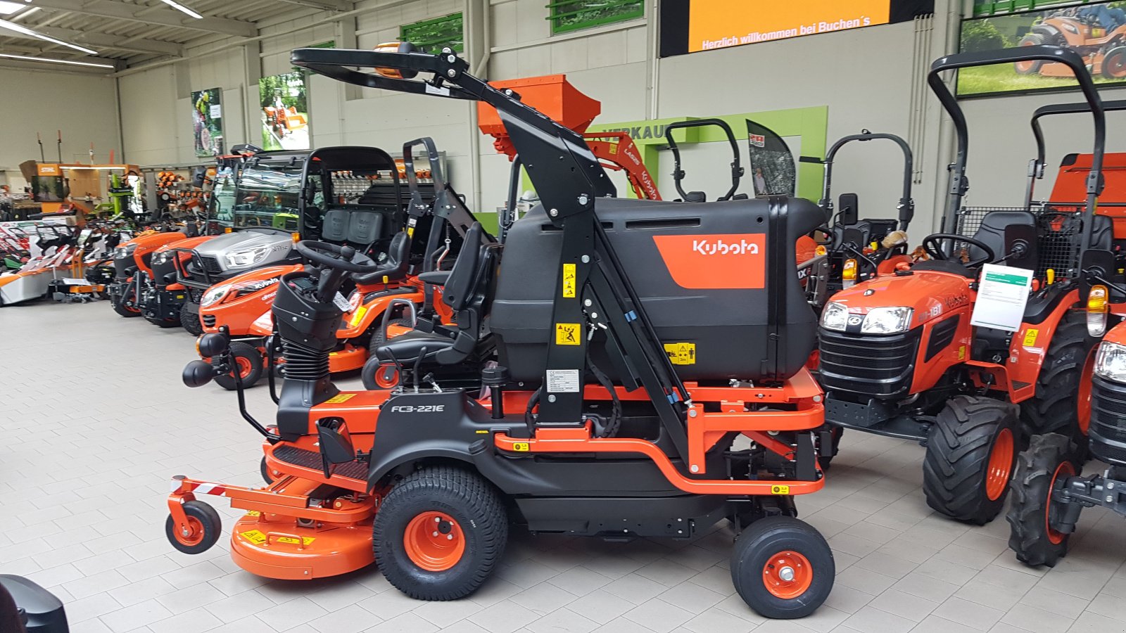 Großflächenmäher du type Kubota FC3-221E, Neumaschine en Olpe (Photo 3)