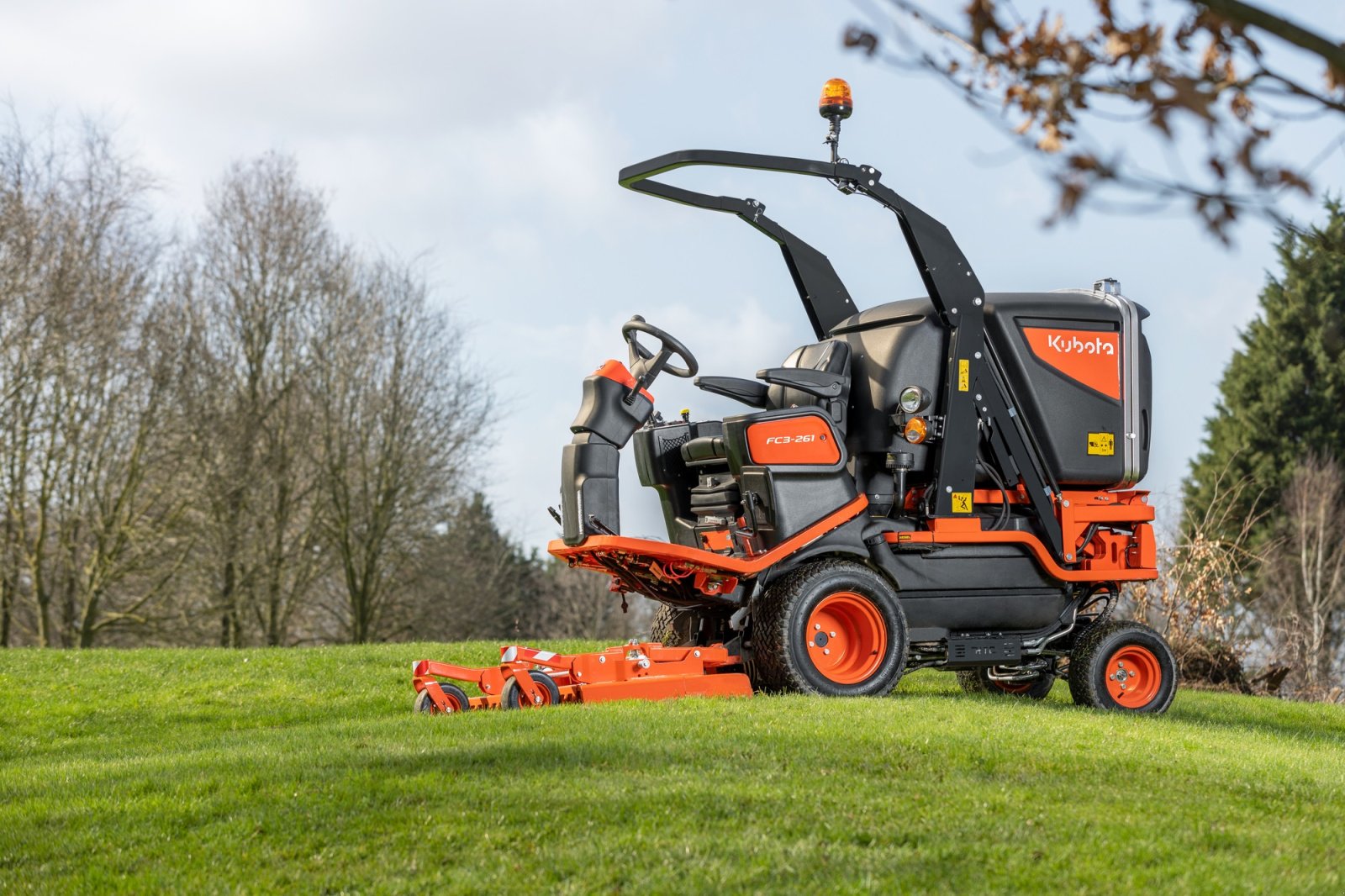 Großflächenmäher typu Kubota FC3-261 4WD   Vorführmaschine, Neumaschine v Olpe (Obrázek 3)