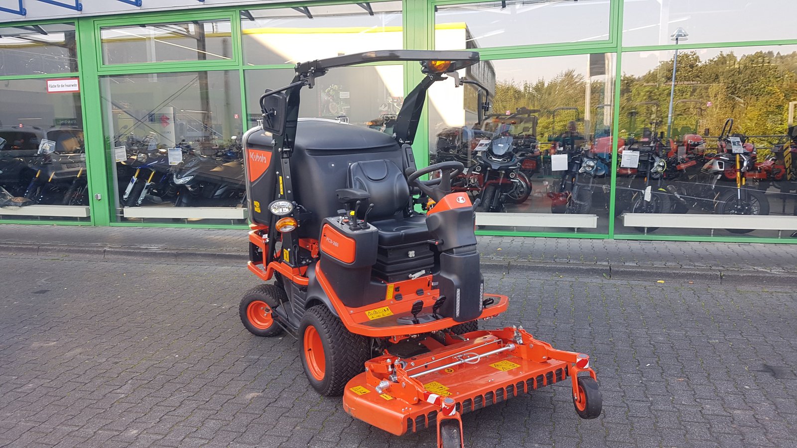 Großflächenmäher of the type Kubota FC3-261 4WD   Vorführmaschine, Neumaschine in Olpe (Picture 8)