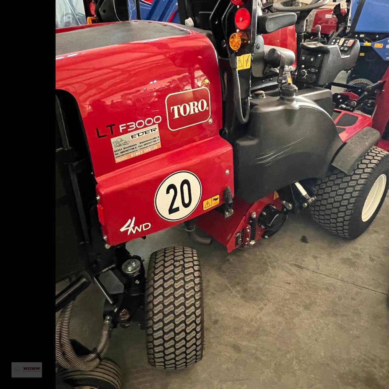 Großflächenmäher van het type Toro LT-F 3000, Gebrauchtmaschine in Kirchheim b. München (Foto 3)