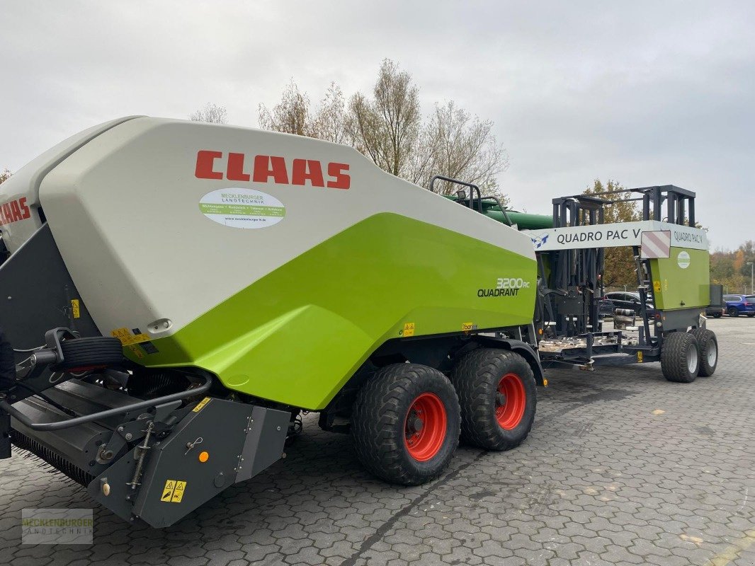 Großpackenpresse du type CLAAS 3200 RC mit QuadroPac V, Gebrauchtmaschine en Mühlengeez (Photo 7)