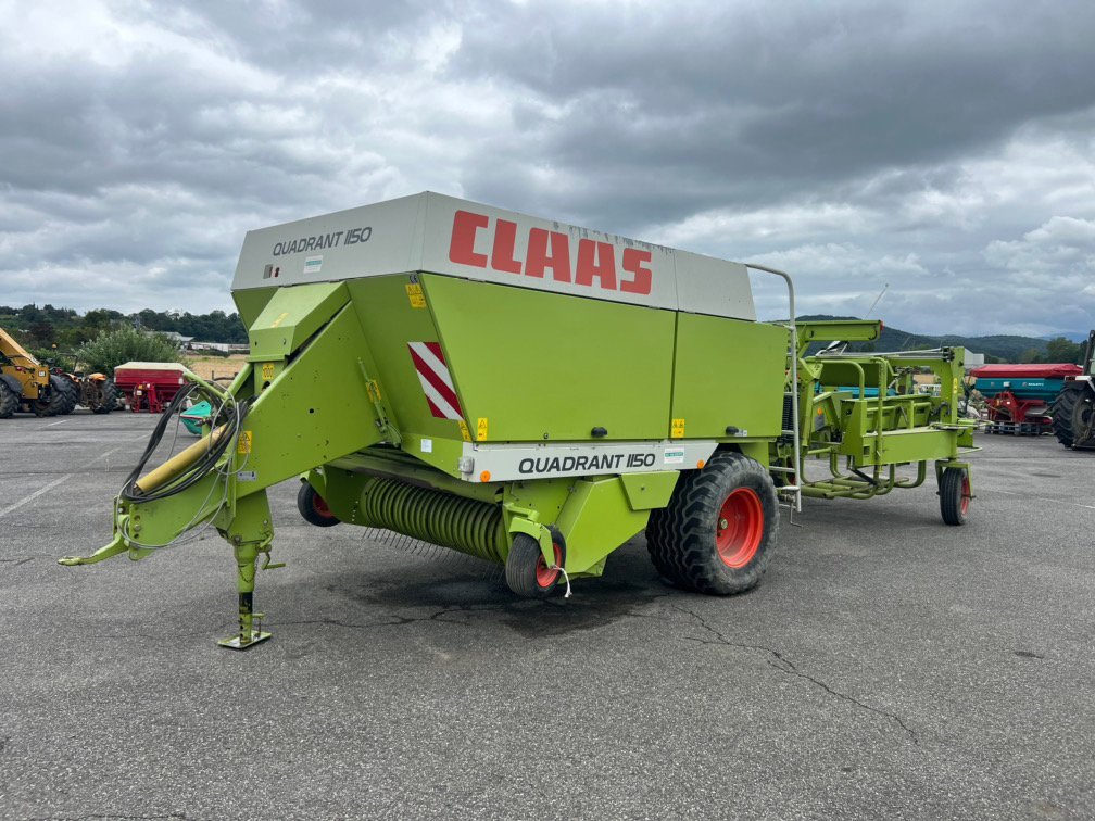 Großpackenpresse типа CLAAS Presse à balles carrées QUADRANT 1150 DP Claas, Gebrauchtmaschine в ST ELIX THEUX (Фотография 1)