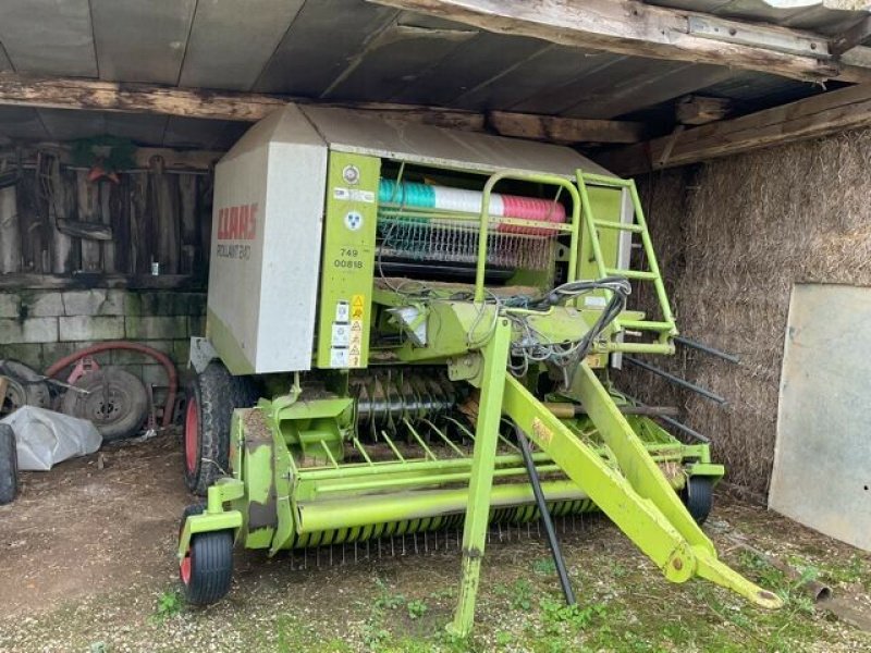 Großpackenpresse typu CLAAS PRESSE CLAAS ROLLANT240, Gebrauchtmaschine v CHATEAU GAILLARD (Obrázek 1)