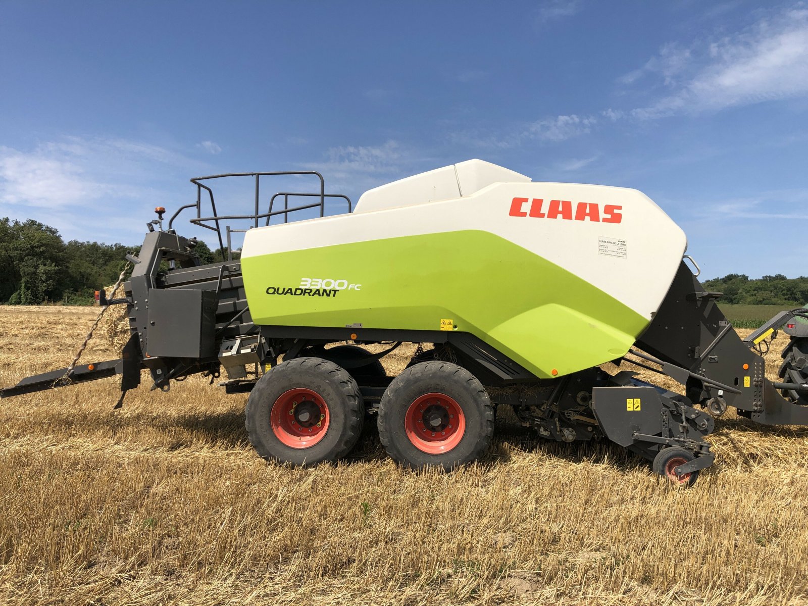 Großpackenpresse типа CLAAS PRESSE QUADRANT 3300 FC T + ST, Gebrauchtmaschine в ST CLEMENT DE LA PLACE (Фотография 3)