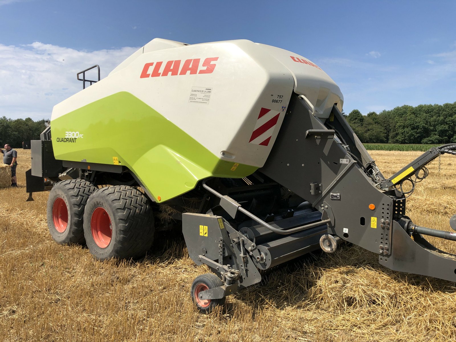 Großpackenpresse typu CLAAS PRESSE QUADRANT 3300 FC T + ST, Gebrauchtmaschine v ST CLEMENT DE LA PLACE (Obrázek 2)