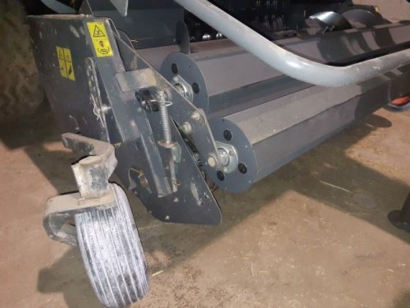 Großpackenpresse tip CLAAS Q 3300 RF, Gebrauchtmaschine in Sainte Menehould (Poză 2)