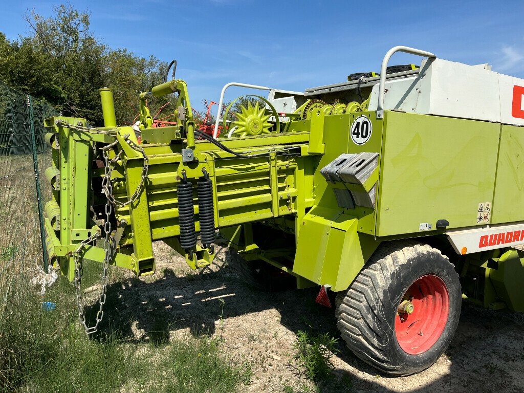 Großpackenpresse del tipo CLAAS QUADRANT 1150, Gebrauchtmaschine en SAINT ANDIOL (Imagen 3)