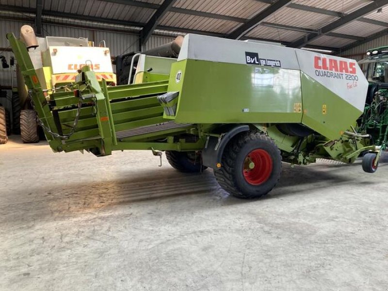 Großpackenpresse des Typs CLAAS QUADRANT 2200 FC, Gebrauchtmaschine in Olfen (Bild 2)