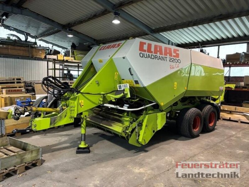 Großpackenpresse des Typs CLAAS QUADRANT 2200 RC TA, Gebrauchtmaschine in Beelen (Bild 1)