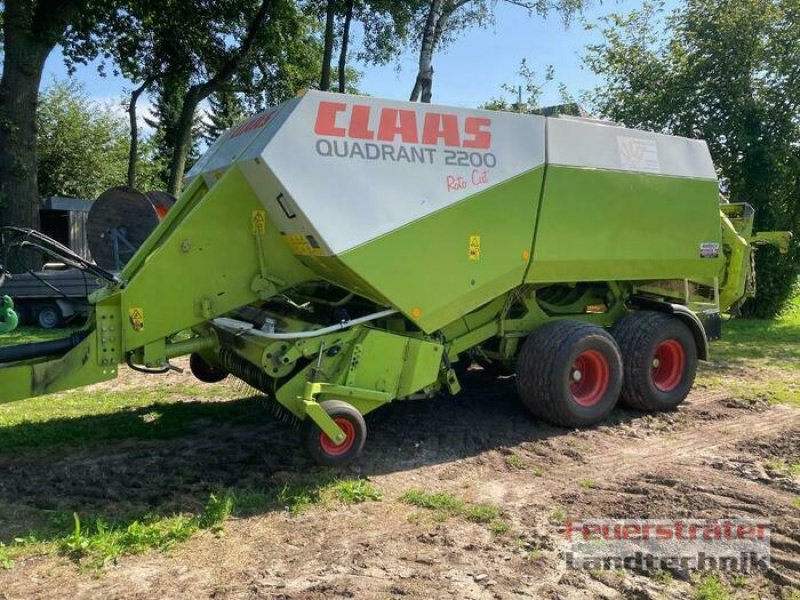 Großpackenpresse des Typs CLAAS QUADRANT 2200 RC TA, Gebrauchtmaschine in Beelen (Bild 1)