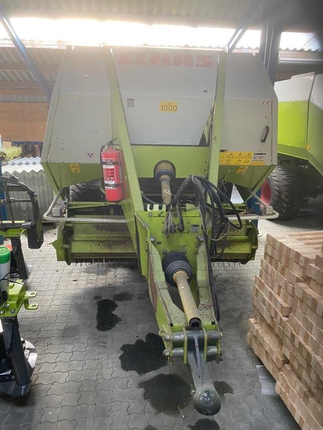 Großpackenpresse des Typs CLAAS QUADRANT 2200 RC, Gebrauchtmaschine in Tim (Bild 4)