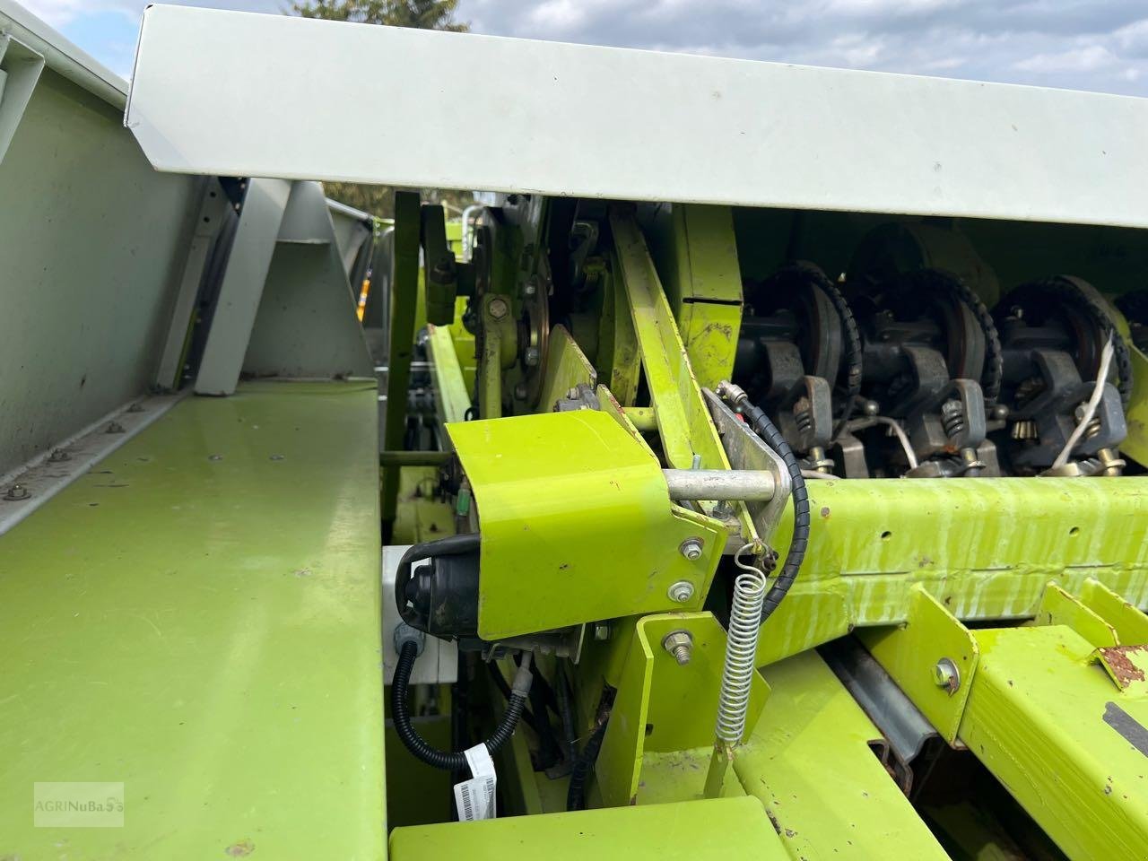 Großpackenpresse van het type CLAAS Quadrant 2200 RC, Gebrauchtmaschine in Prenzlau (Foto 8)