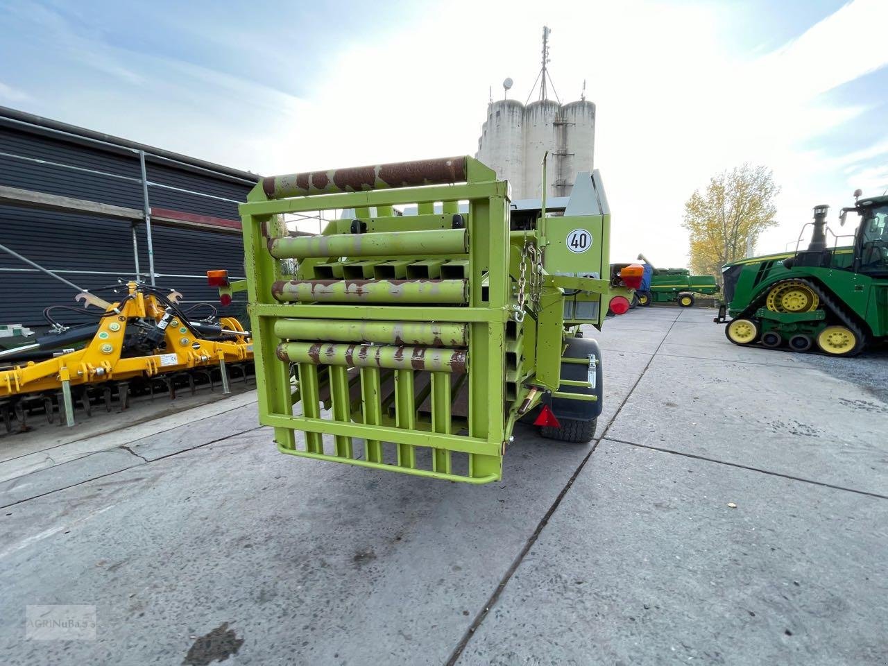 Großpackenpresse des Typs CLAAS Quadrant 2200 RC, Gebrauchtmaschine in Prenzlau (Bild 4)