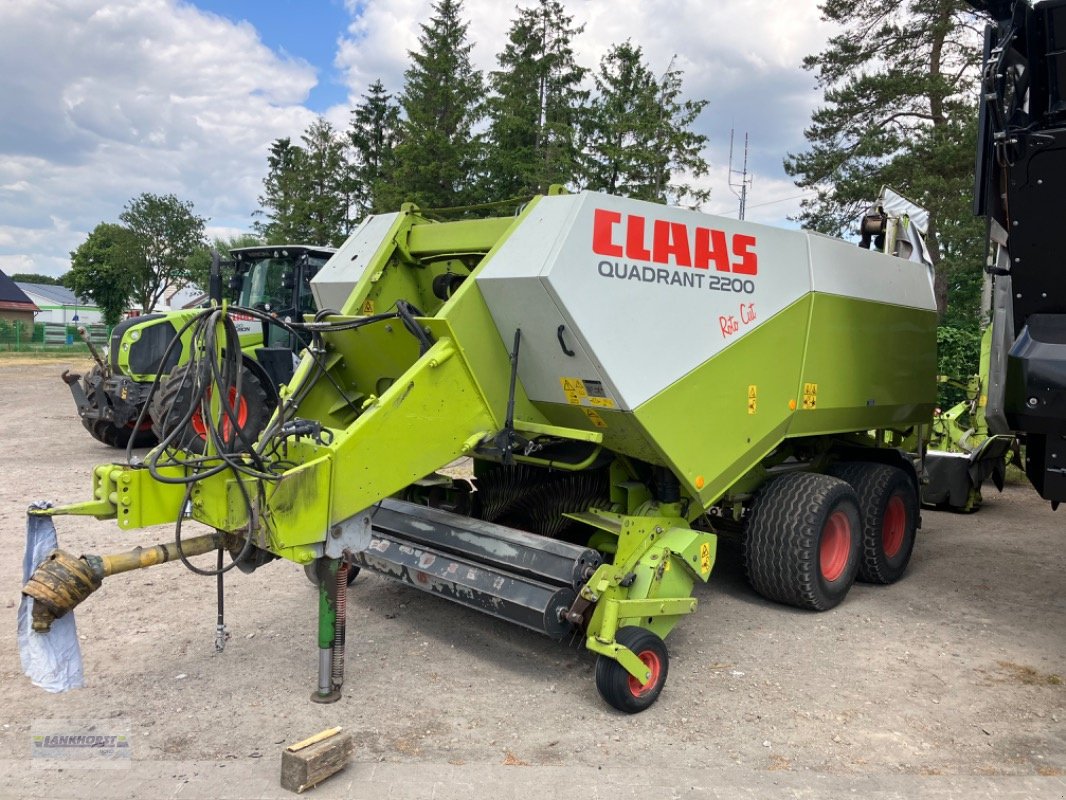 Großpackenpresse of the type CLAAS Quadrant 2200 Roto Cut, Gebrauchtmaschine in Wiefelstede-Spohle (Picture 1)