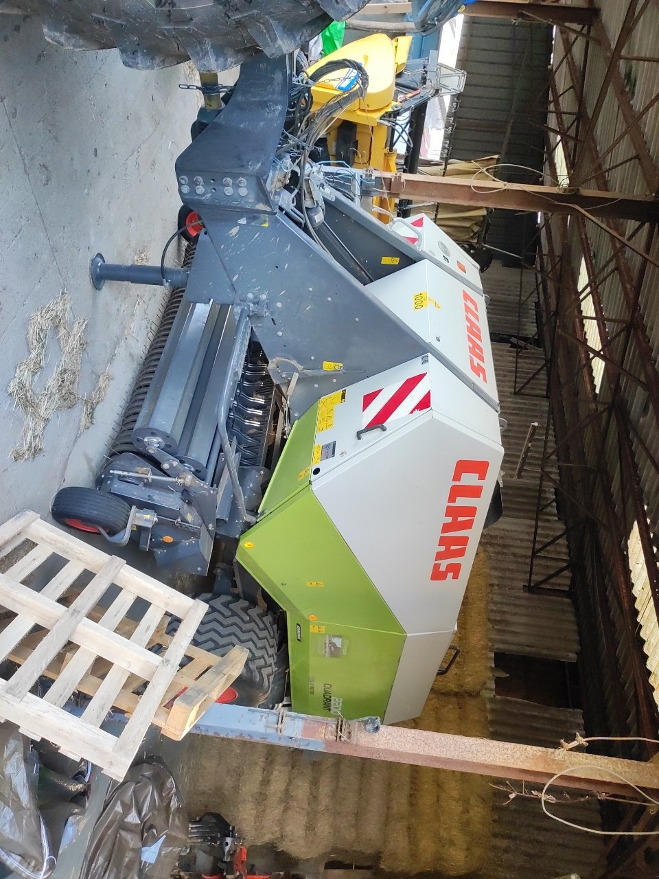 Großpackenpresse типа CLAAS quadrant 2200, Gebrauchtmaschine в Einvaux (Фотография 1)