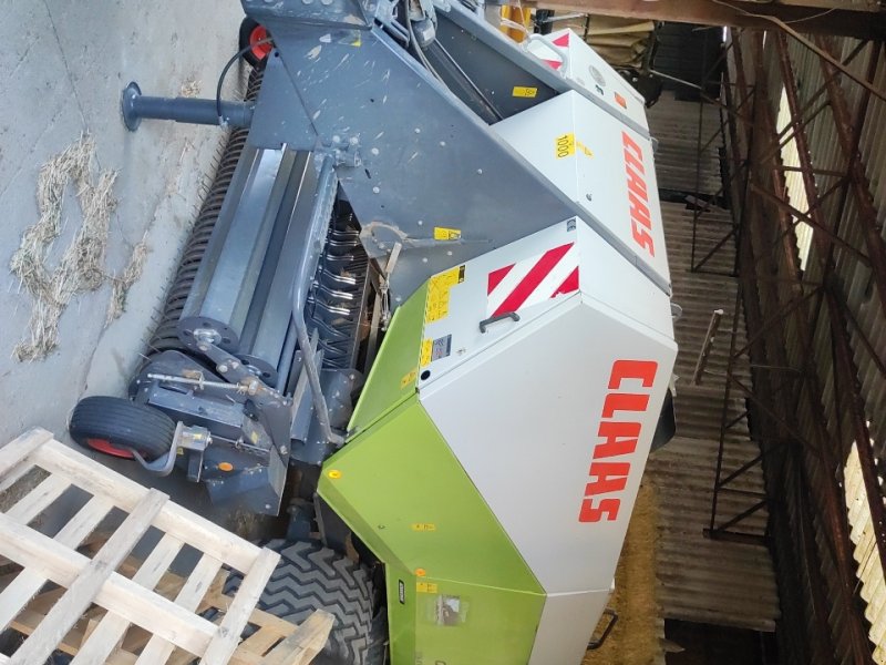 Großpackenpresse typu CLAAS quadrant 2200, Gebrauchtmaschine v Einvaux