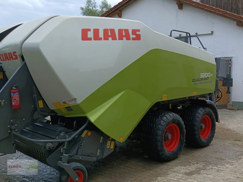 Großpackenpresse tip CLAAS Quadrant 3200 FC Tandem, Gebrauchtmaschine in Langenau