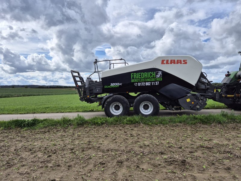 Großpackenpresse van het type CLAAS Quadrant 3200 FC Tandem, Gebrauchtmaschine in Aichach (Foto 1)