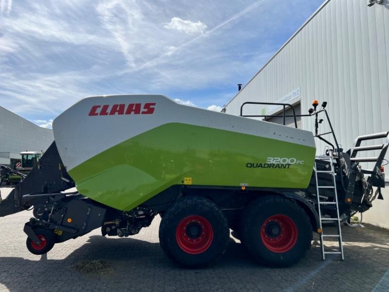 Großpackenpresse typu CLAAS QUADRANT 3200 FC, Gebrauchtmaschine v Hockenheim (Obrázek 2)