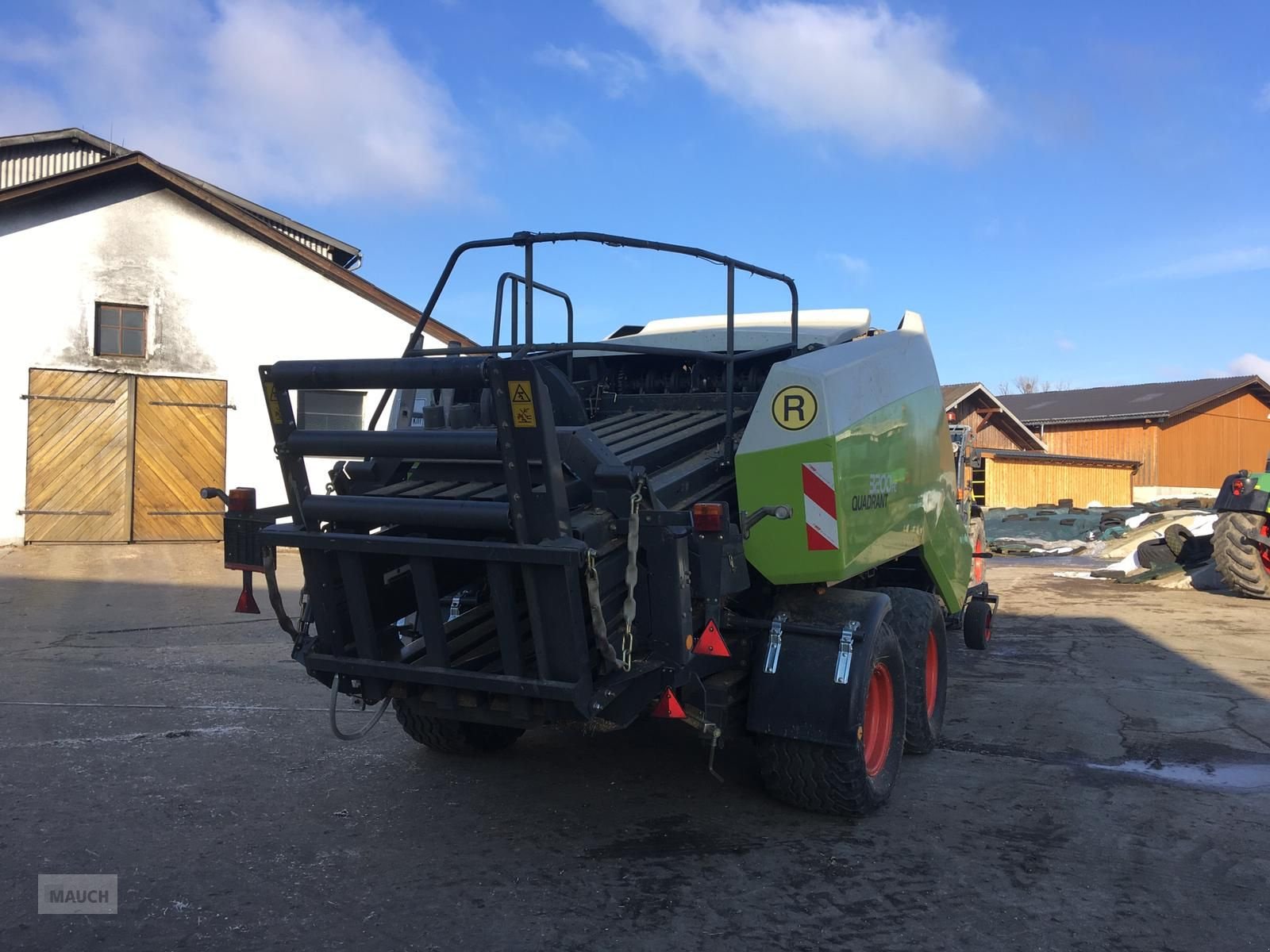 Großpackenpresse tip CLAAS Quadrant 3200 FC, Gebrauchtmaschine in Burgkirchen (Poză 2)