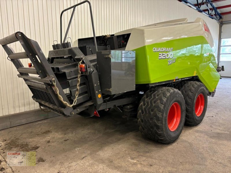 Großpackenpresse del tipo CLAAS QUADRANT 3200 RC Tandem, Feuchtesensor, COMMUNICAT, Gebrauchtmaschine In Molbergen (Immagine 4)