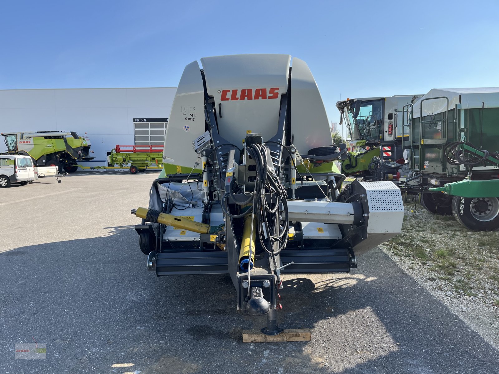 Großpackenpresse typu CLAAS Quadrant 3200 RC Tandem Krassort Vorabuhäcksler, Gebrauchtmaschine w Langenau (Zdjęcie 2)