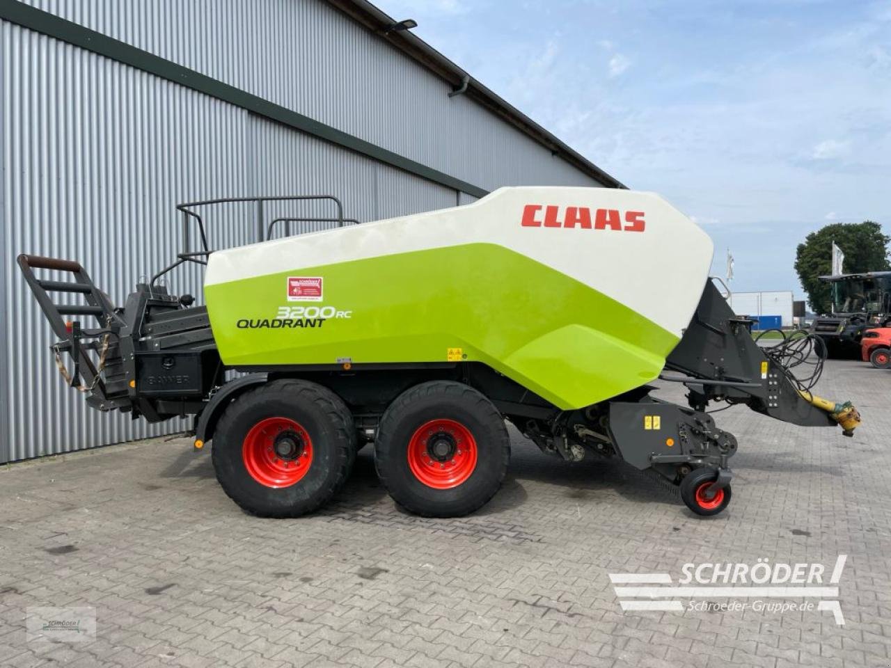 Großpackenpresse typu CLAAS QUADRANT 3200 RC, Gebrauchtmaschine v Wildeshausen (Obrázek 2)