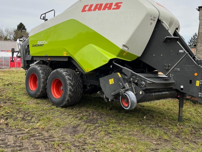 Großpackenpresse типа CLAAS Quadrant 3300 RC Tandem, Gebrauchtmaschine в Löwenberger Land