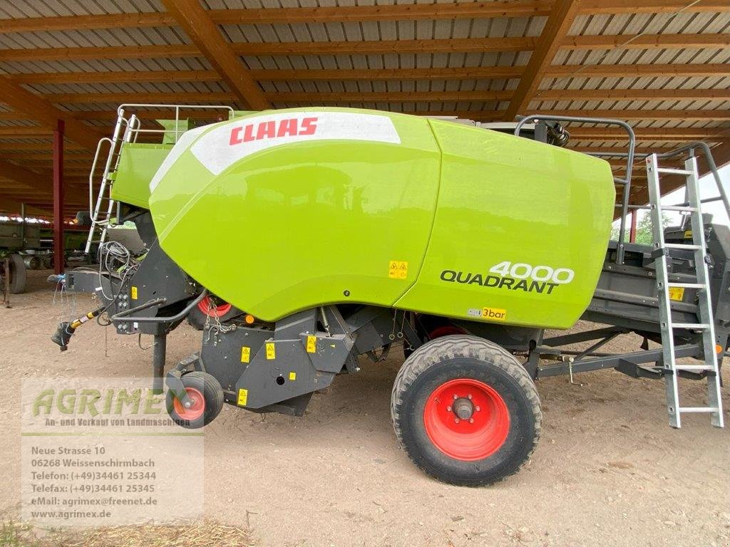 Großpackenpresse του τύπου CLAAS Quadrant 4000 mit Sammelwagen, Gebrauchtmaschine σε Weißenschirmbach (Φωτογραφία 3)