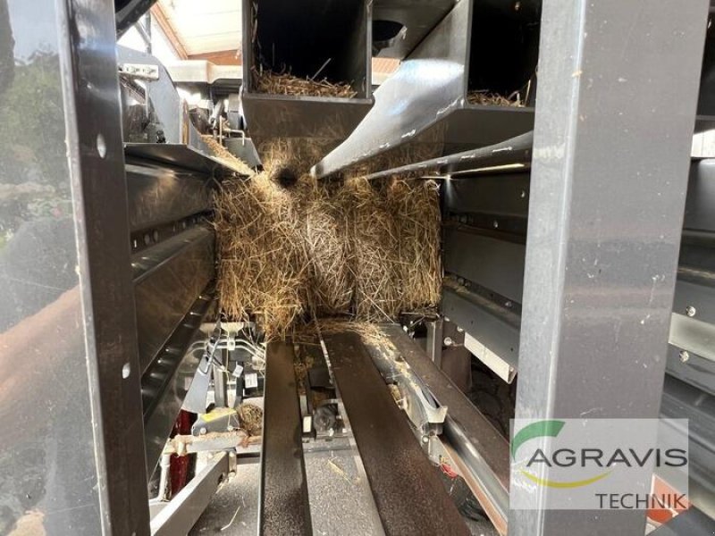 Großpackenpresse tipa CLAAS QUADRANT 4000, Gebrauchtmaschine u Melle-Wellingholzhausen (Slika 4)