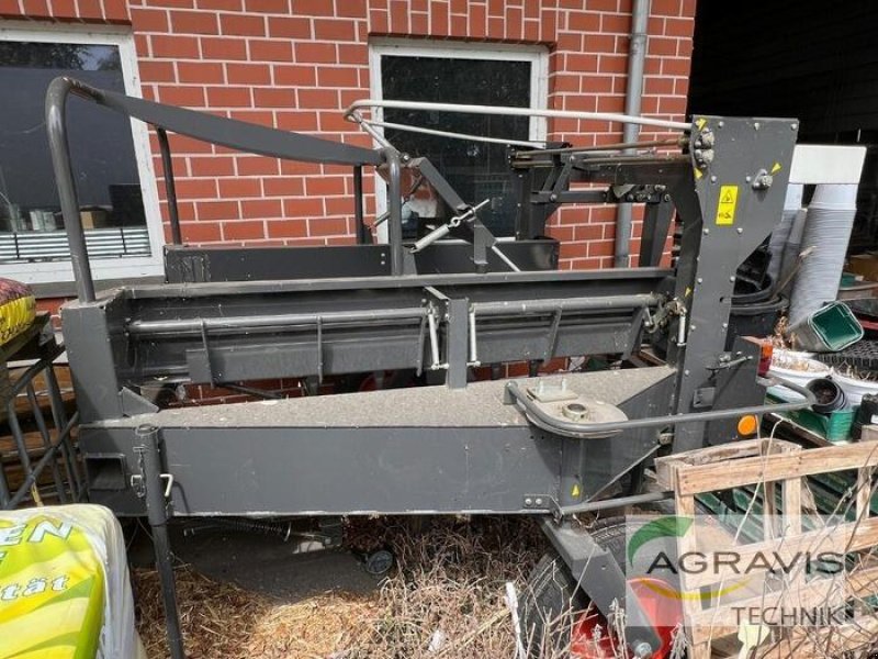 Großpackenpresse typu CLAAS QUADRANT 4000, Gebrauchtmaschine v Melle-Wellingholzhausen (Obrázek 5)