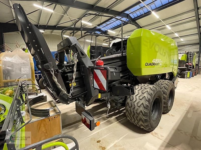 Großpackenpresse des Typs CLAAS Quadrant 4200 EVOLUTION Fine Cut, Vorführmaschine in Rittersdorf (Bild 3)