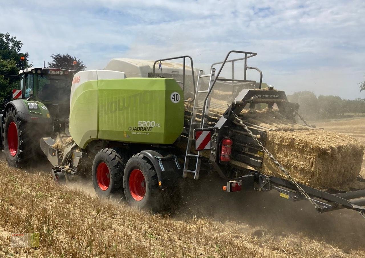 Großpackenpresse of the type CLAAS QUADRANT 5200 EVOLUTION FC FINE CUT 51 Messer, Vorbauhäcksler, Waage, Feuchtesensor, 1.100 Ballen !, Gebrauchtmaschine in Molbergen (Picture 2)