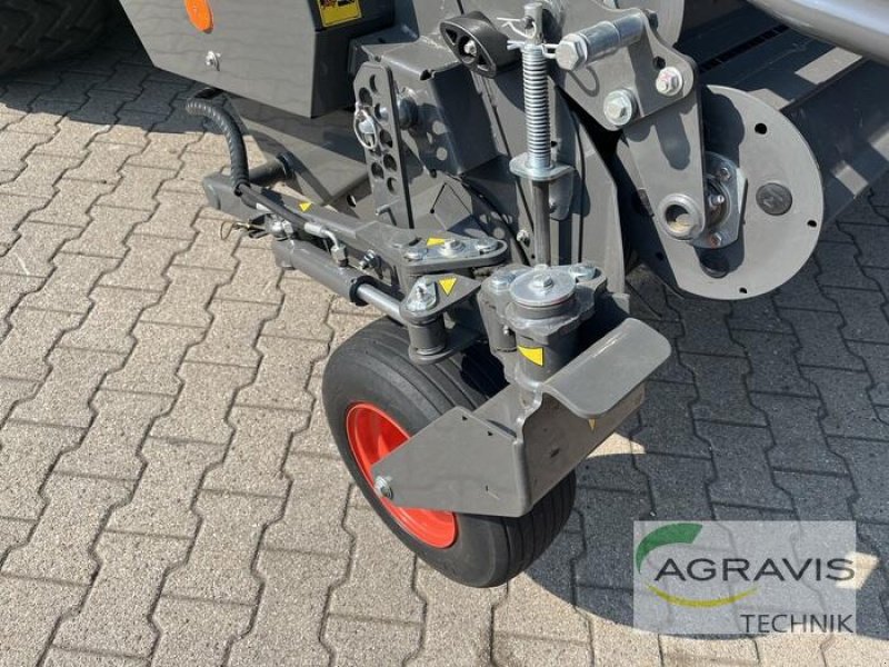 Großpackenpresse Türe ait CLAAS QUADRANT 5200 EVOLUTION FC TANDEM, Vorführmaschine içinde Alpen (resim 16)