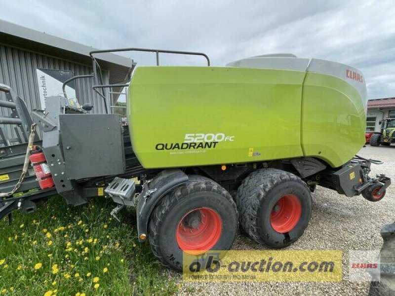 Großpackenpresse van het type CLAAS QUADRANT 5200 FC AB-AUCTION, Gebrauchtmaschine in Hollfeld (Foto 3)